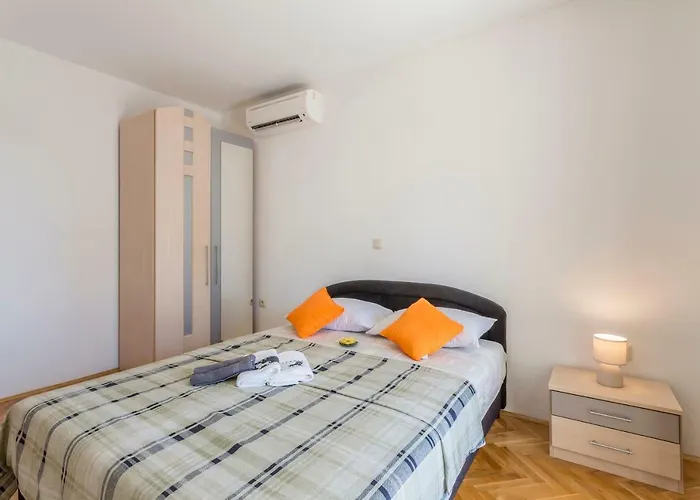 Lejlighed Cuby With Private Pool In Trogir