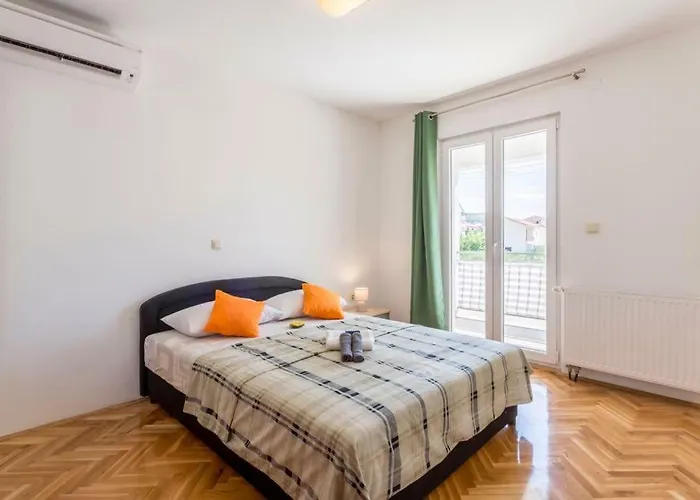 Cuby With Private Pool In *