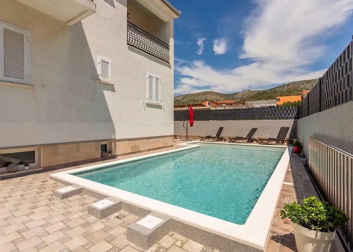 Cuby With Private Pool In Apartamento *